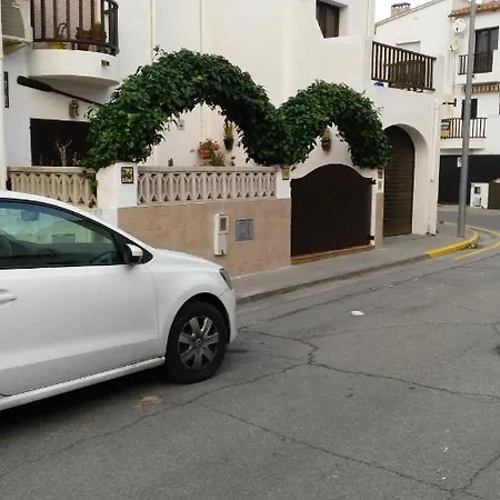 Casa A 5 Minutos Playa Riells L' Escala